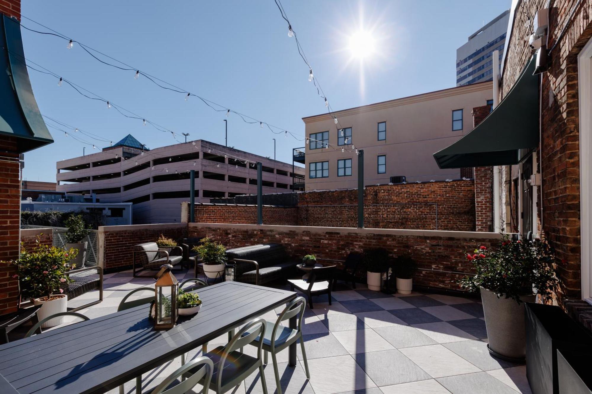 Hotel Trundle Columbia Exterior photo